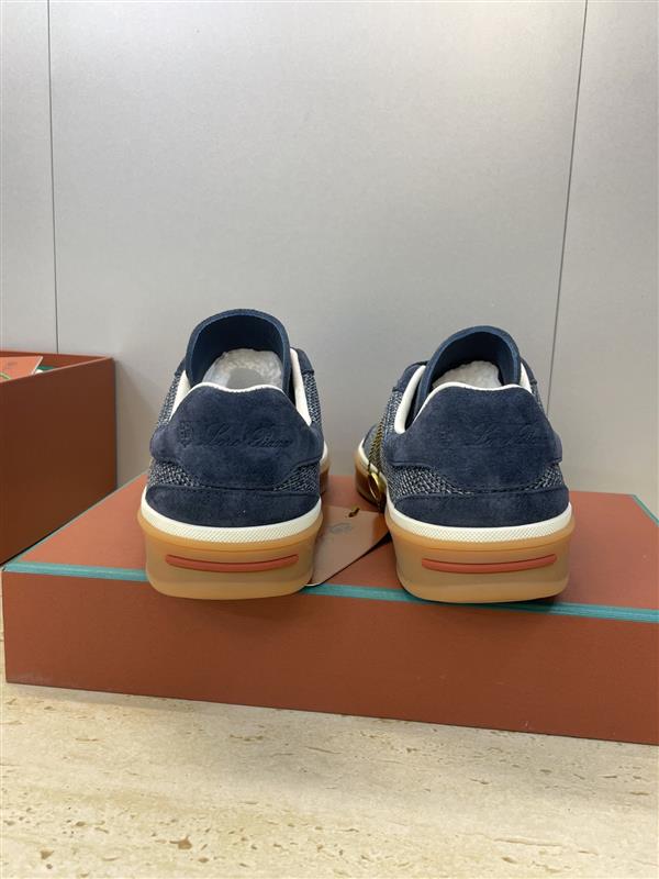 2025112815365661 320